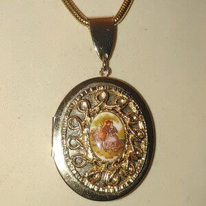 Locket Courting Couple Romantic Cameo Vintage 24 Inch 18K Gold Plated Necklace